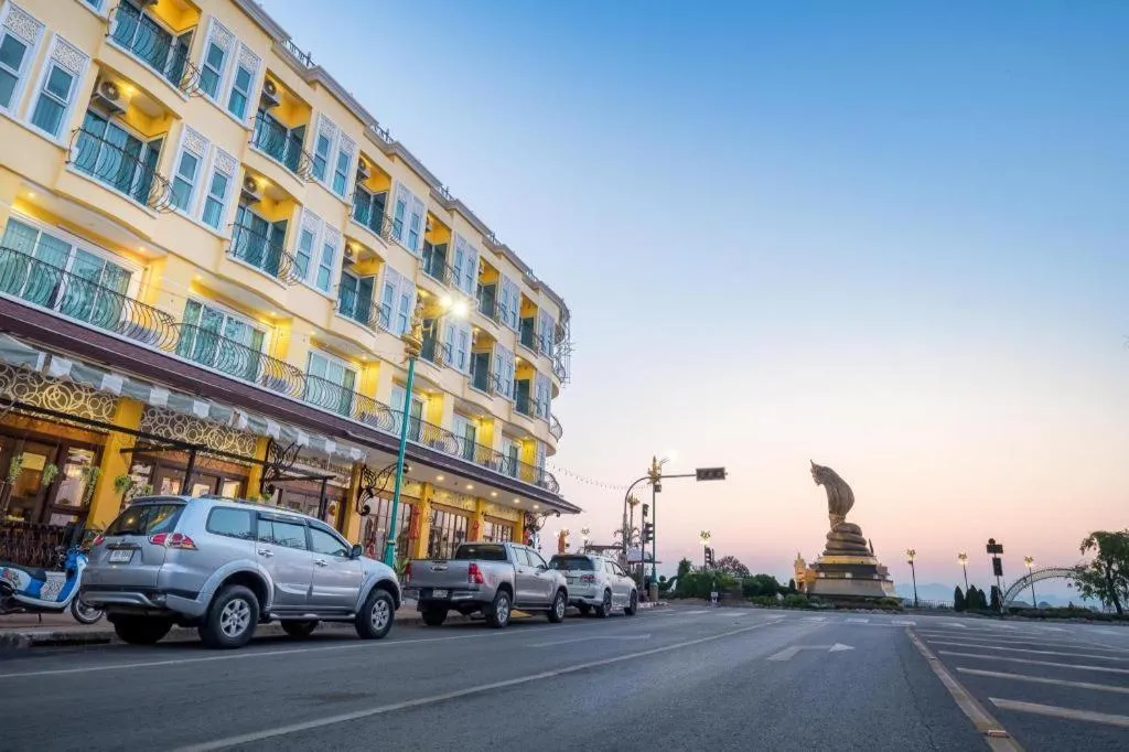 LANDMARK NAKHONPHANOM HOTEL