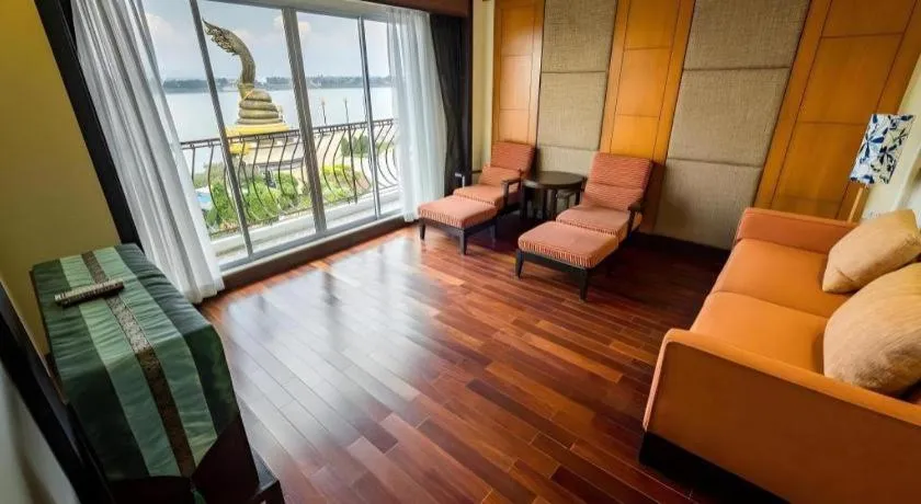 LANDMARK NAKHONPHANOM HOTEL