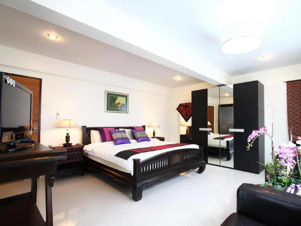 Bed in The Xym Hotel