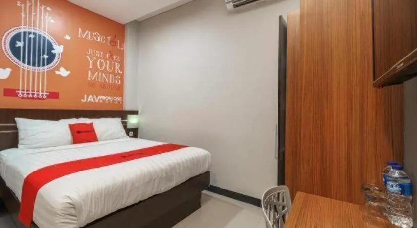 Bed in Hotel JAV Front One