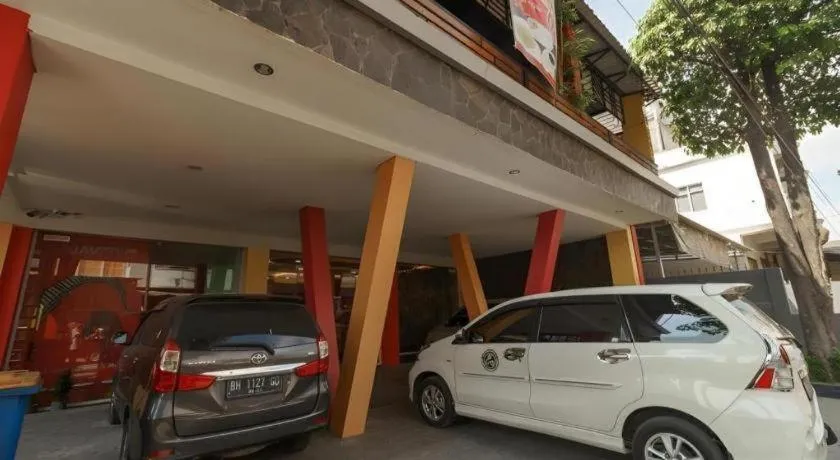 Hotel JAV Front One