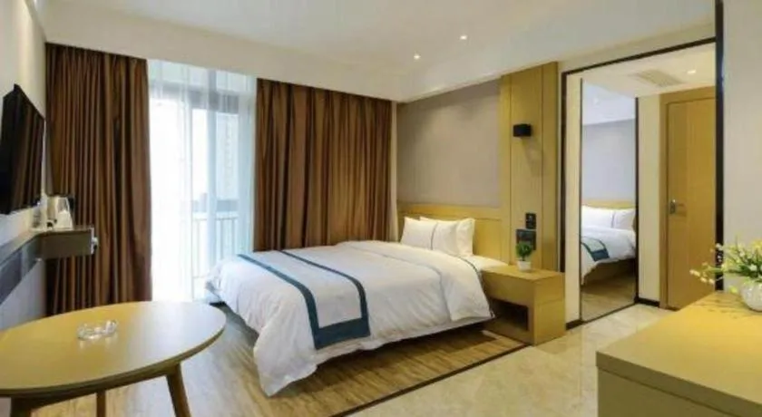 Bed in City Comfort Inn Chongqing Jiangbei Airport T3 Terminal