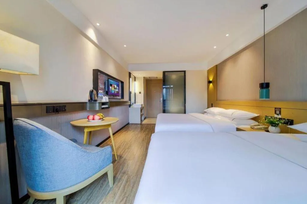 Bed in City Comfort Inn Chongqing Jiangbei Airport T3 Terminal