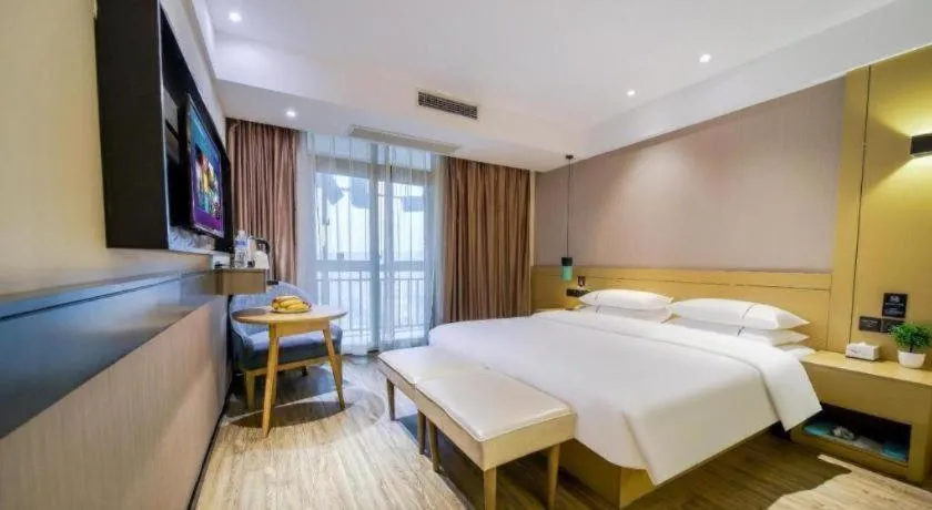 Bed in City Comfort Inn Chongqing Jiangbei Airport T3 Terminal