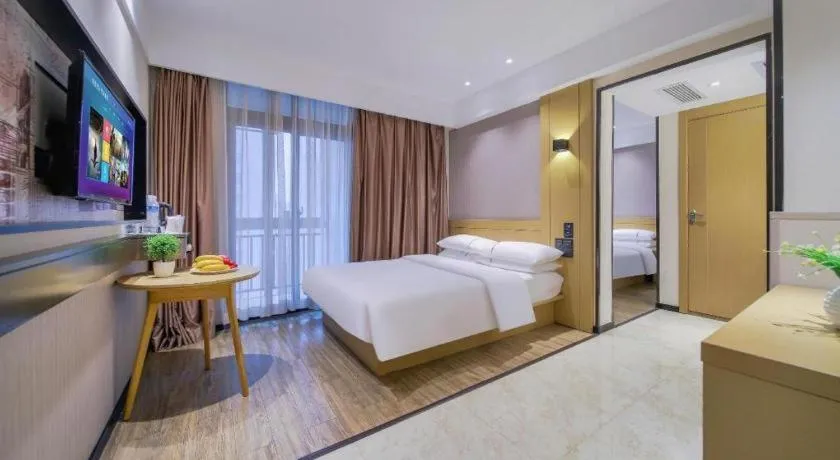 Bed in City Comfort Inn Chongqing Jiangbei Airport T3 Terminal