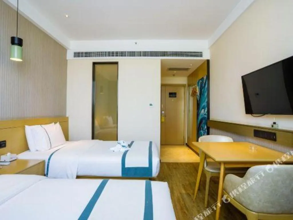 Bed in City Comfort Inn Chongqing Jiangbei Airport T3 Terminal