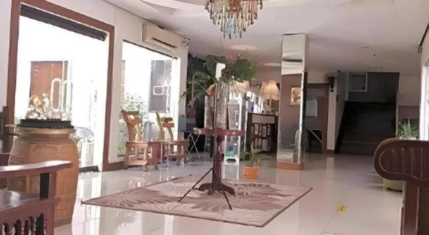 Rich Manor Pension House