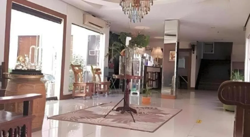 Rich Manor Pension House