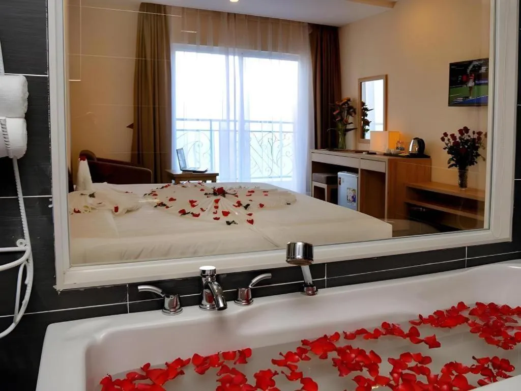 Begonia Nha Trang Hotel