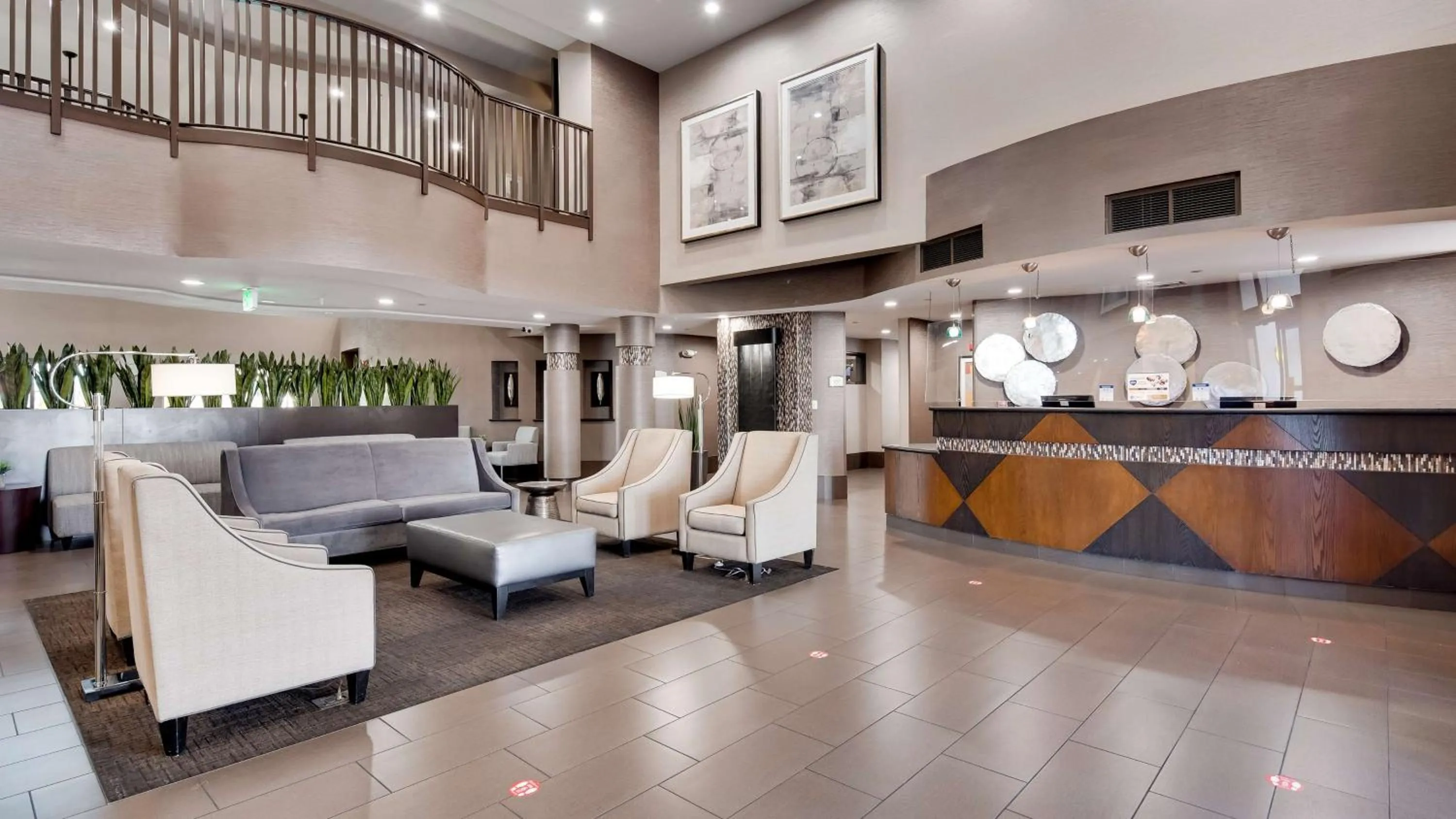 Lobby or reception in Best Western Plus Las Vegas South Henderson
