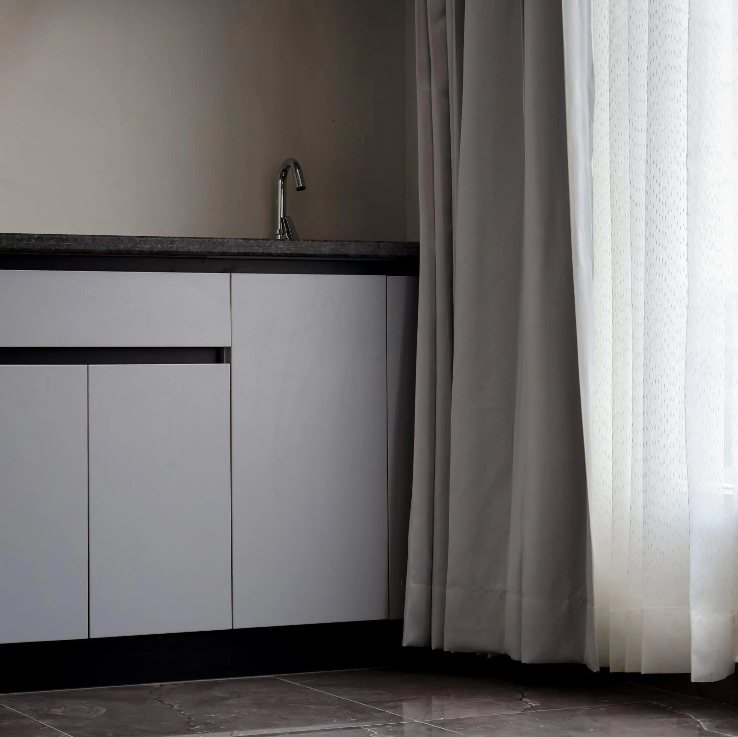 Kitchen or kitchenette in Akoya Business Hotel Hyderabad Airpot