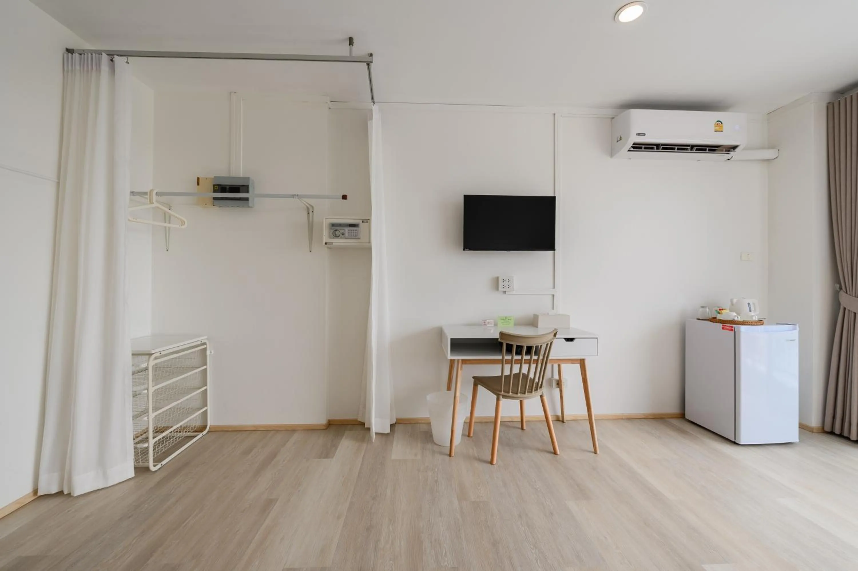 Certificate/Award in Little Home Ao Nang