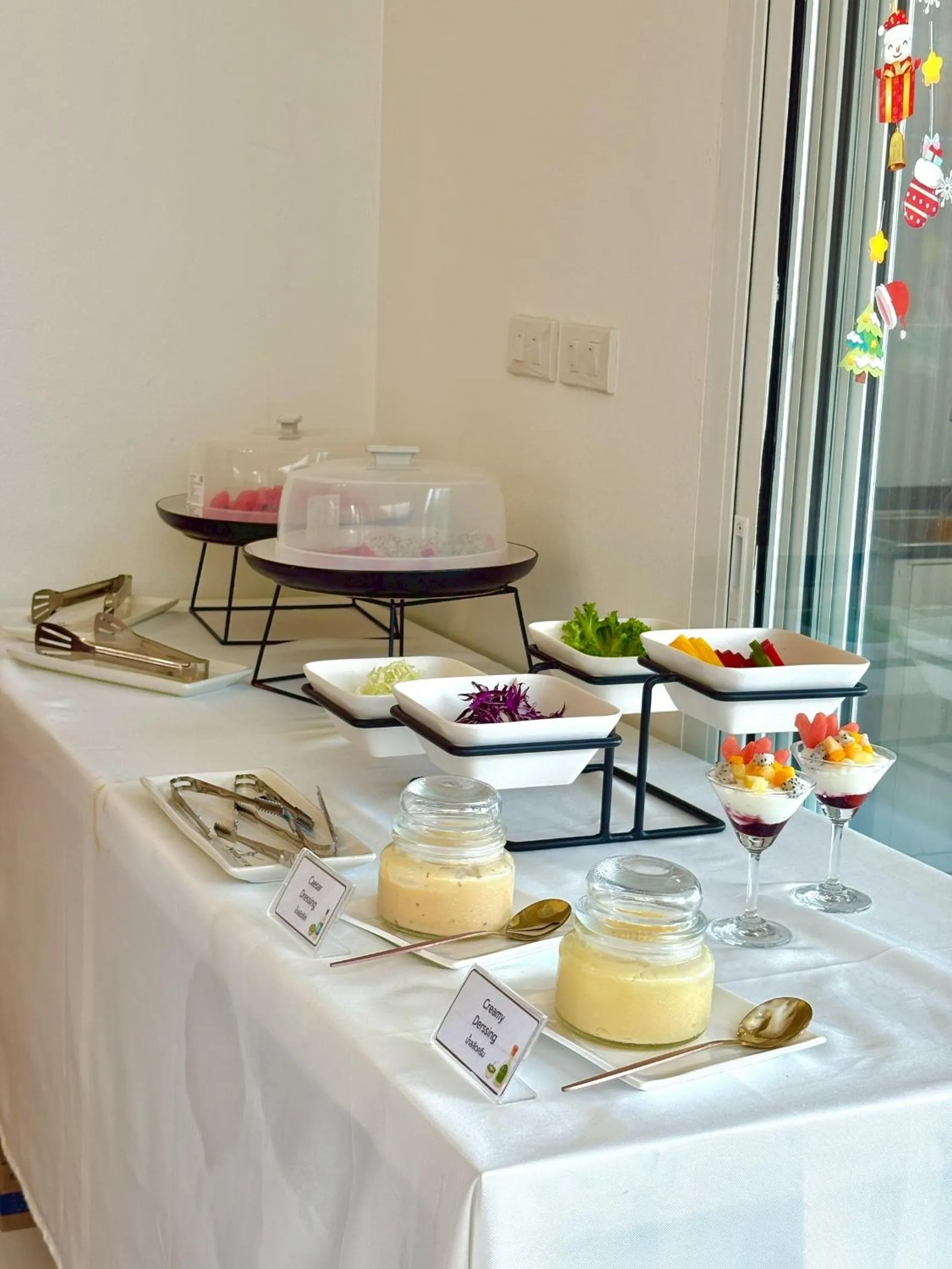 Restaurant/places to eat in Little Home Ao Nang