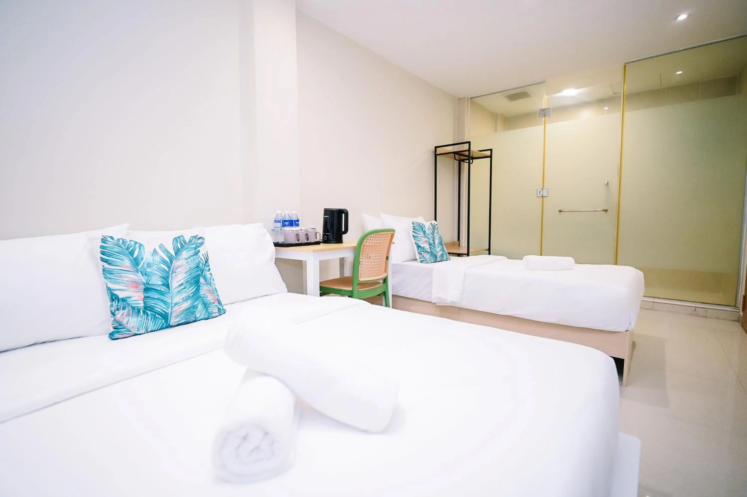 Bed in Swing & Pillows - Times Square, Bukit Bintang