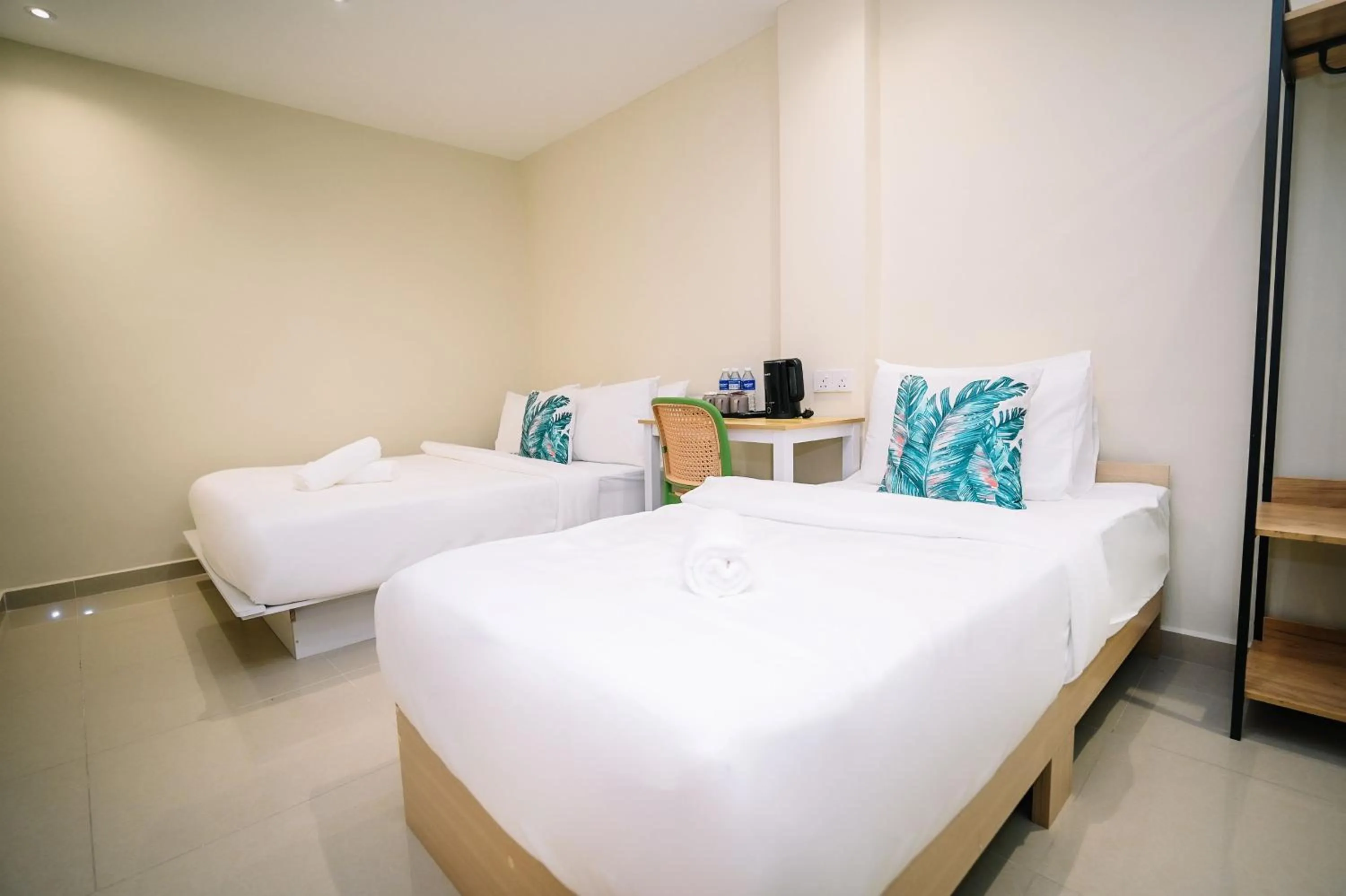 Bed in Swing & Pillows - Times Square, Bukit Bintang