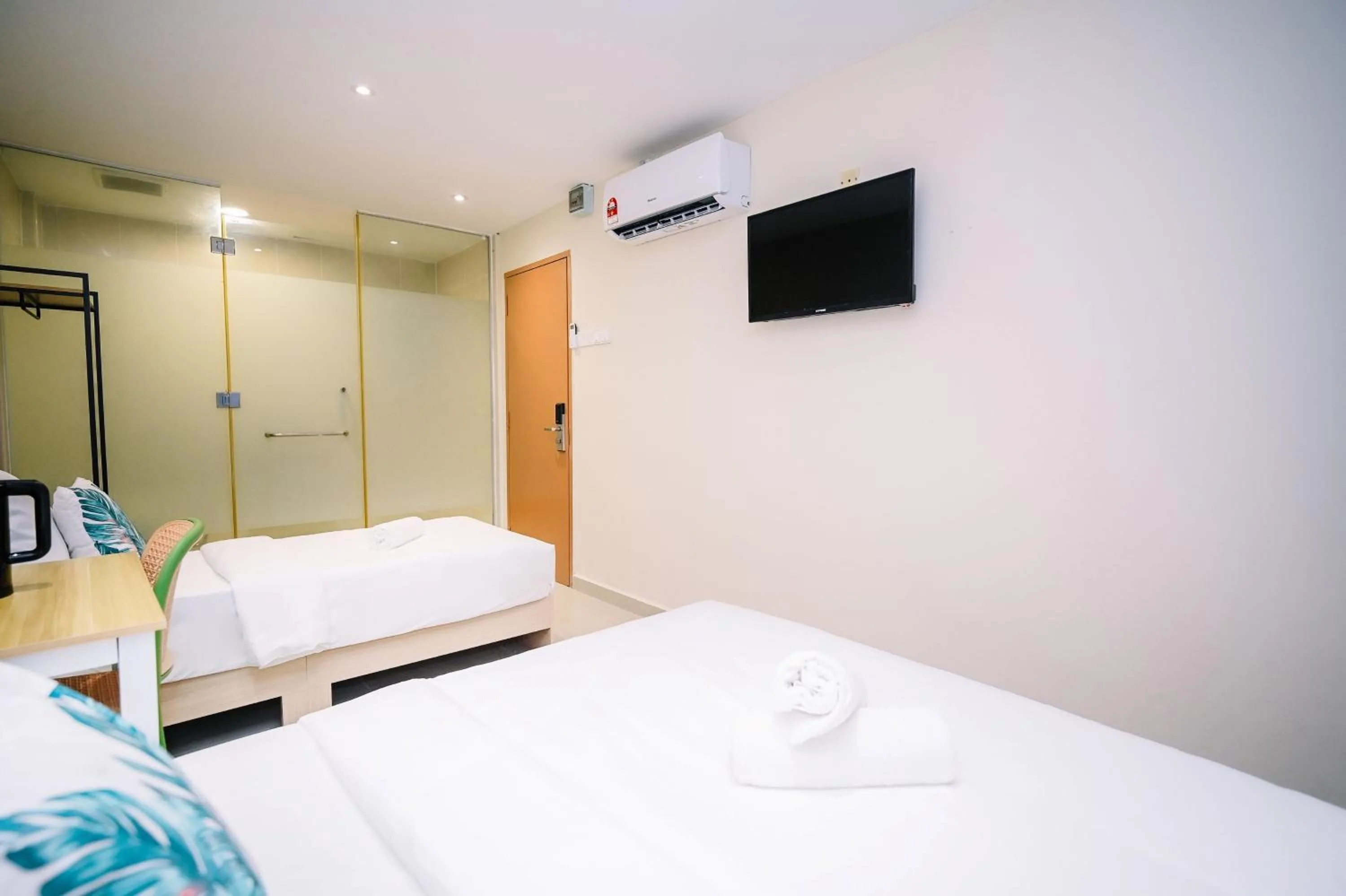 Bed in Swing & Pillows - Times Square, Bukit Bintang