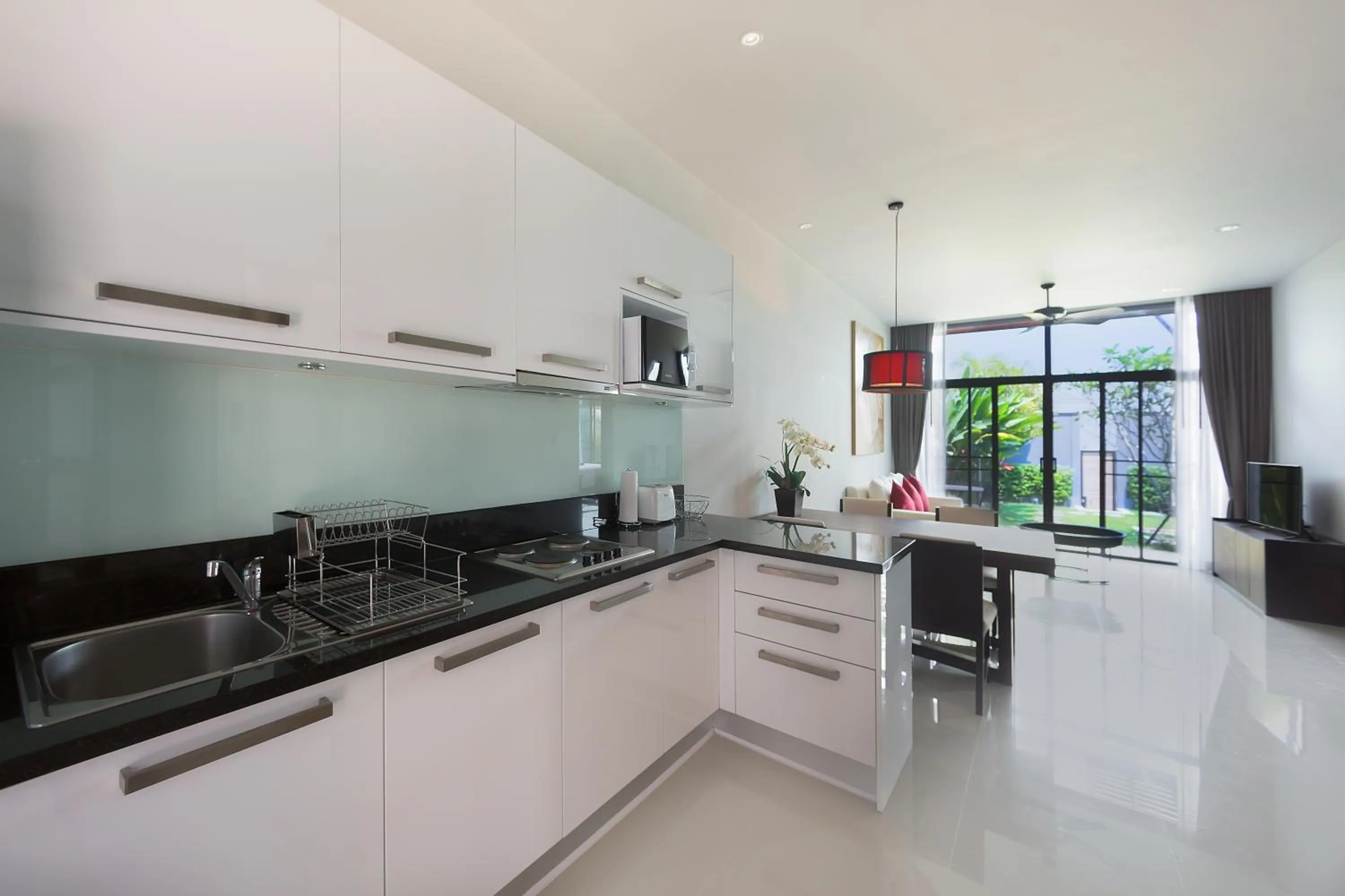 Kitchen or kitchenette in Saiyuan Estate by TropicLook