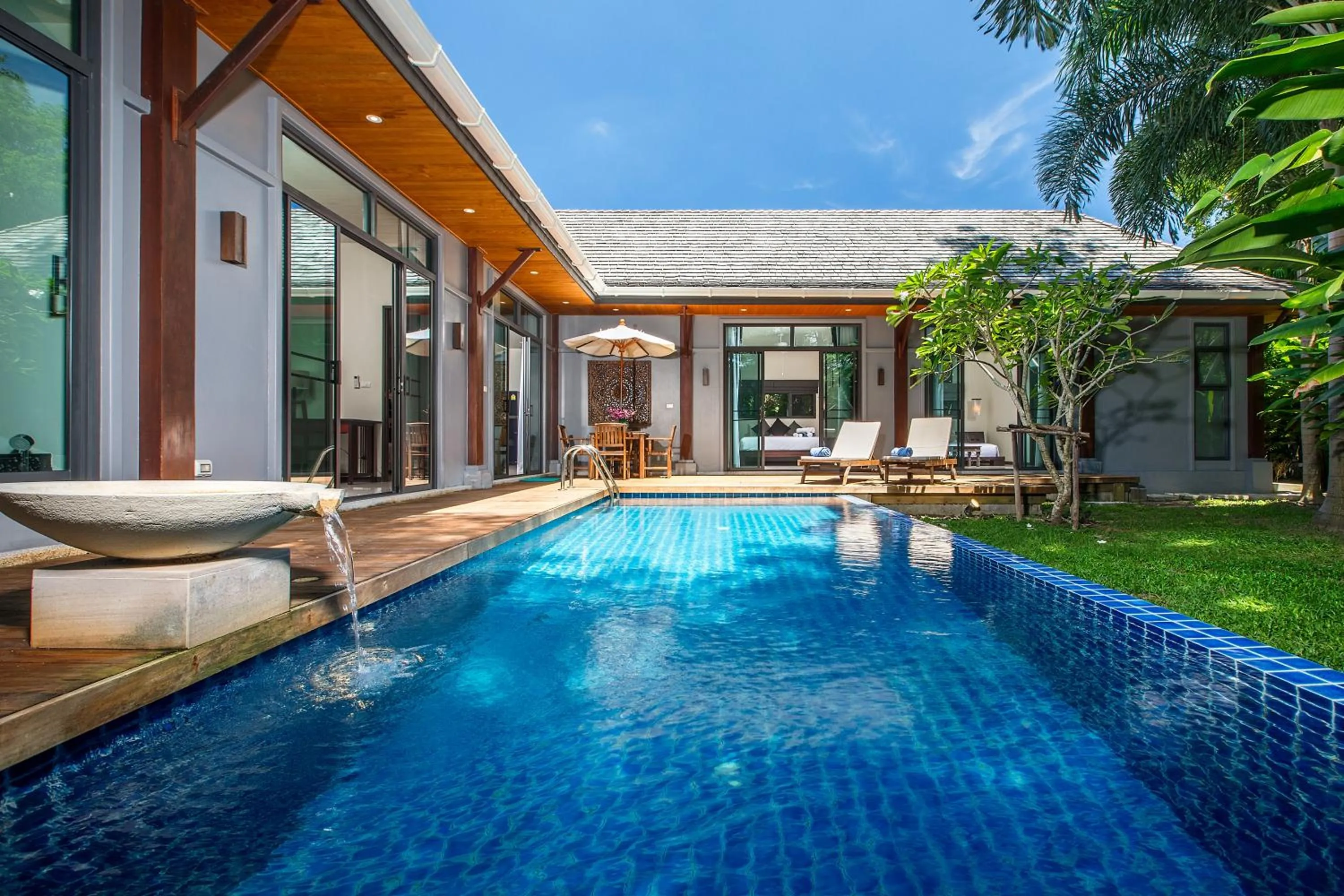 Property building in Saiyuan Estate by TropicLook