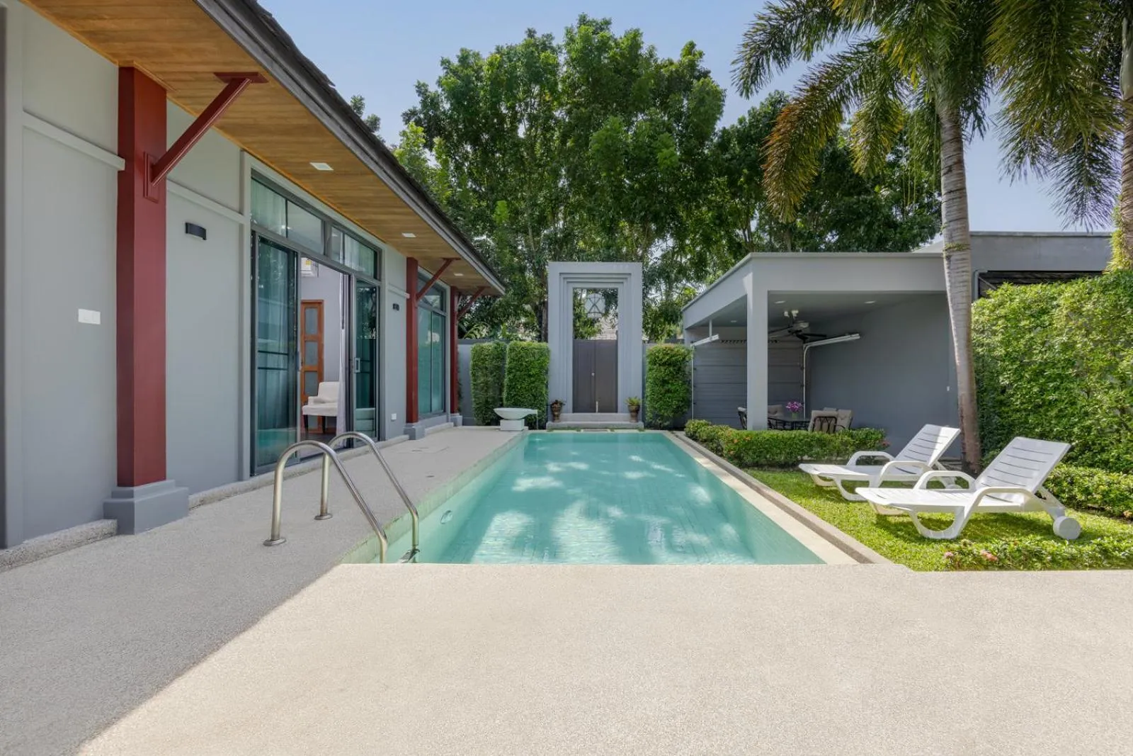 Saiyuan Estate by TropicLook