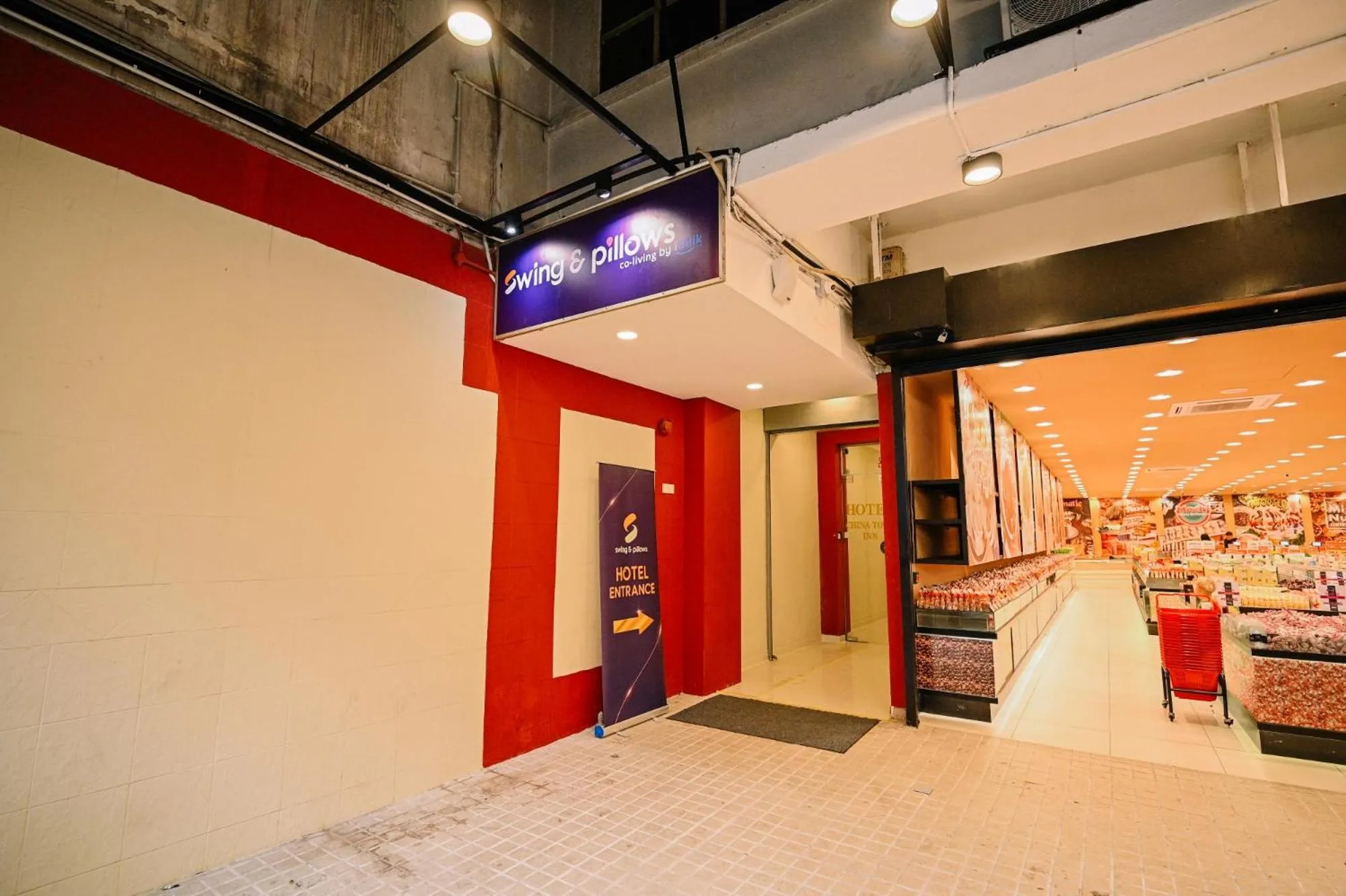 Swing & Pillows - Chinatown Kuala Lumpur