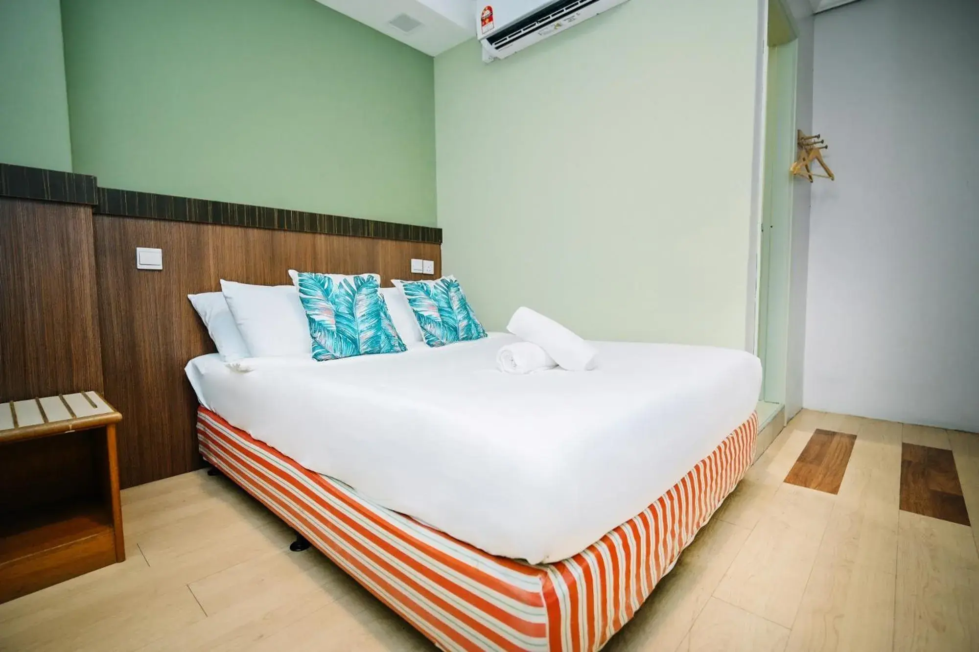 Standard Queen Room in Swing & Pillows - Chinatown Kuala Lumpur Standard Queen Room in Swing & Pillows - Chinatown Kuala Lumpur