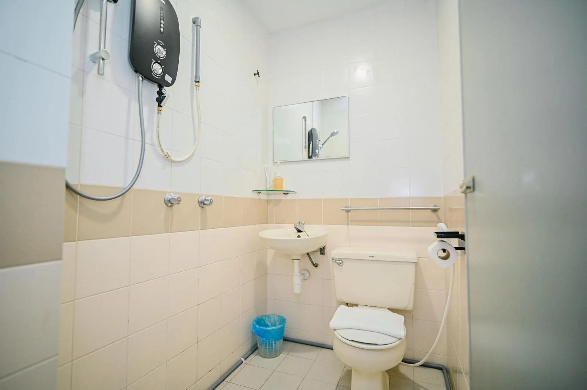 Swing & Pillows - Chinatown Kuala Lumpur