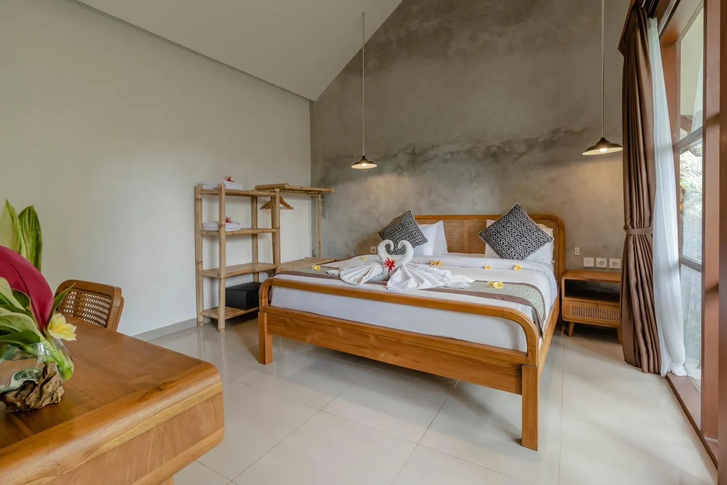 Bed in Yarama Cottages