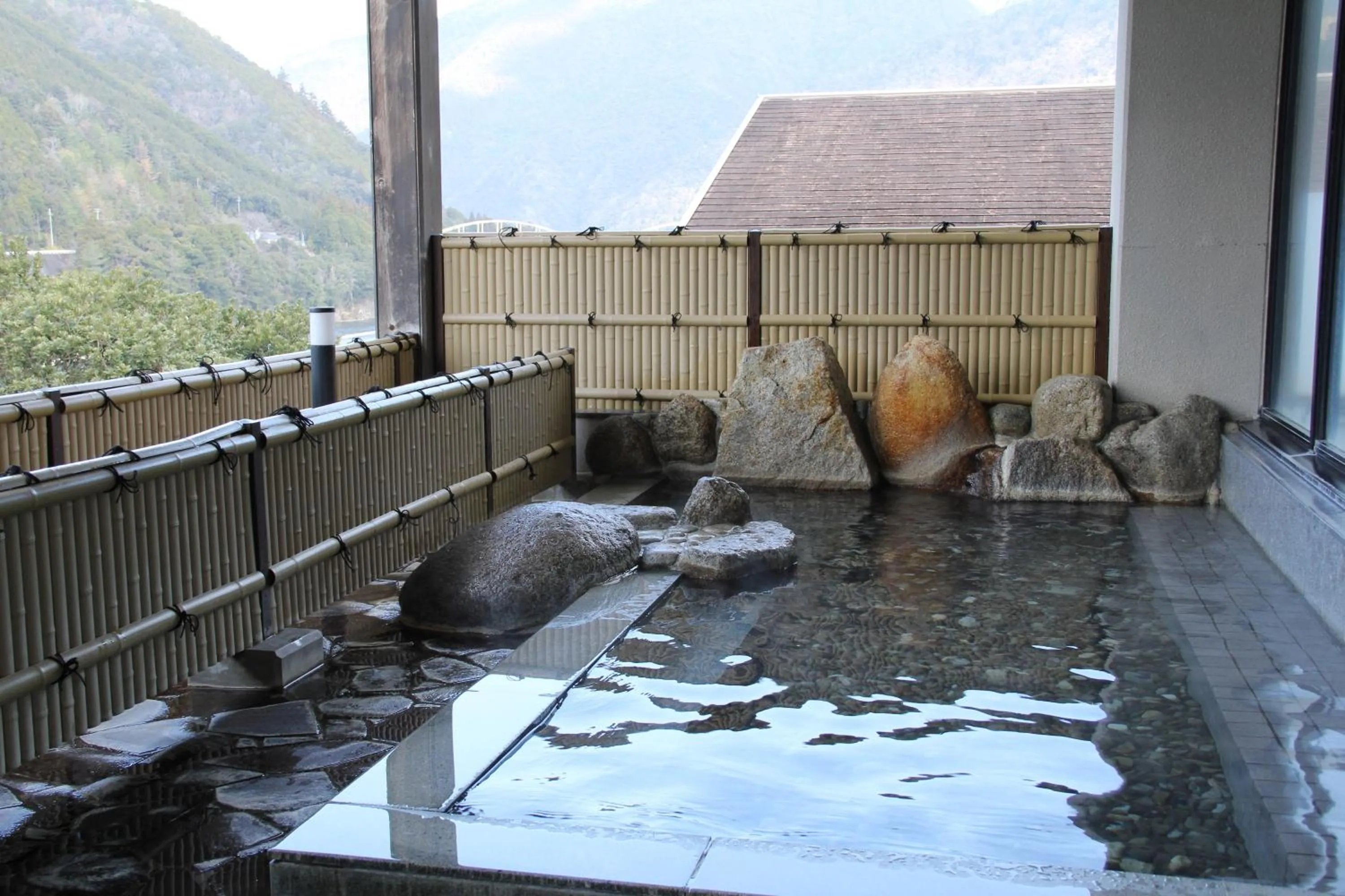 Hot Spring Bath in Iruka Onsen Hotel Seiryuusou