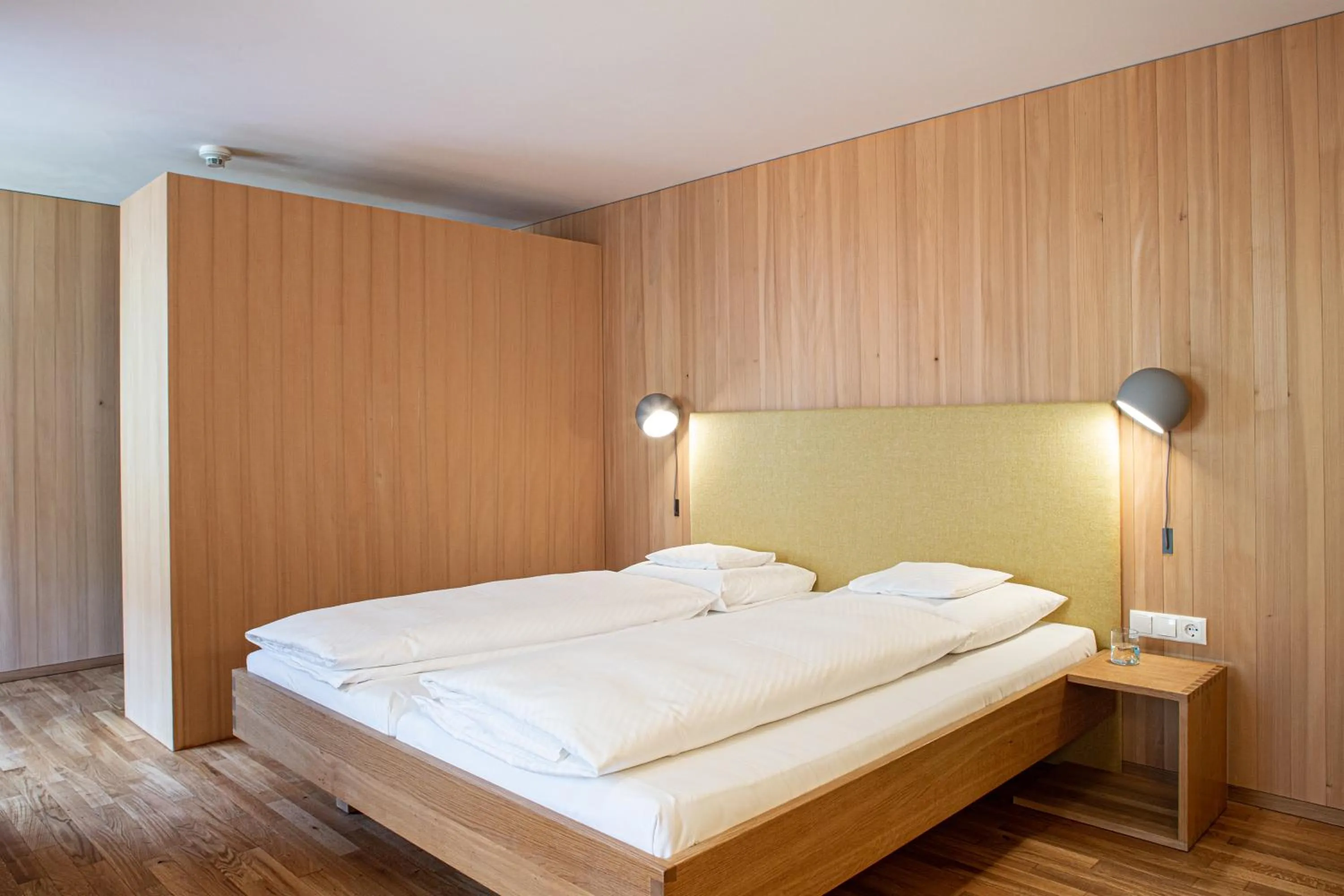 Bed in Biohotel Schwanen