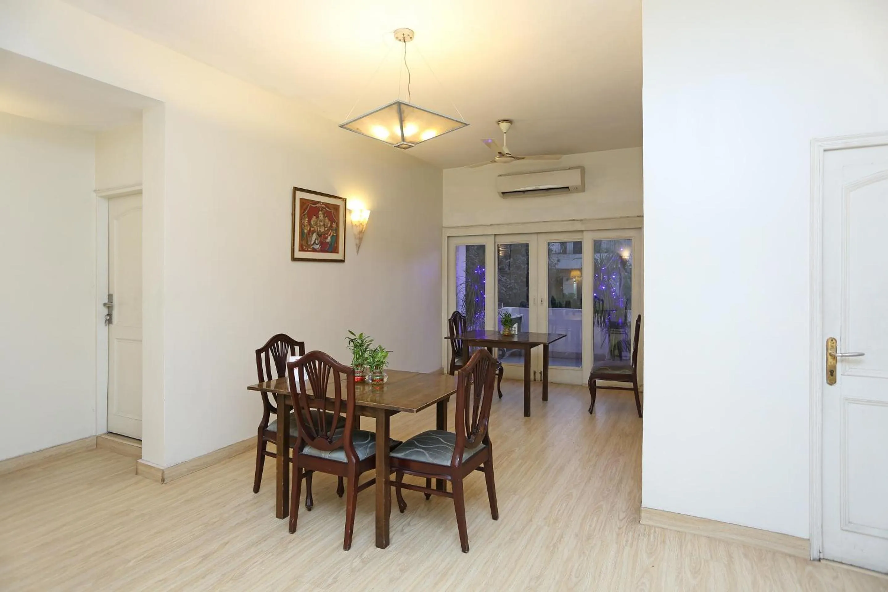 Lobby or reception in Hotel O Gem 92