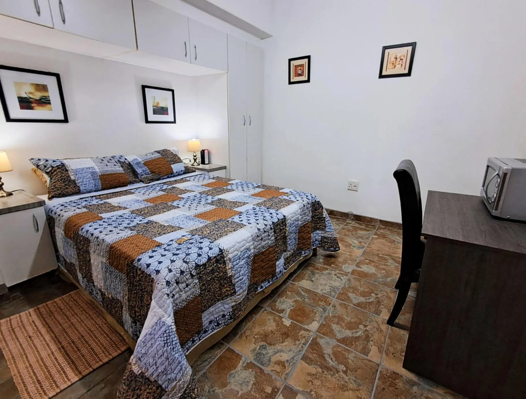 Bed in 122 on Krantzview previously BizAfrika Guest Lodge