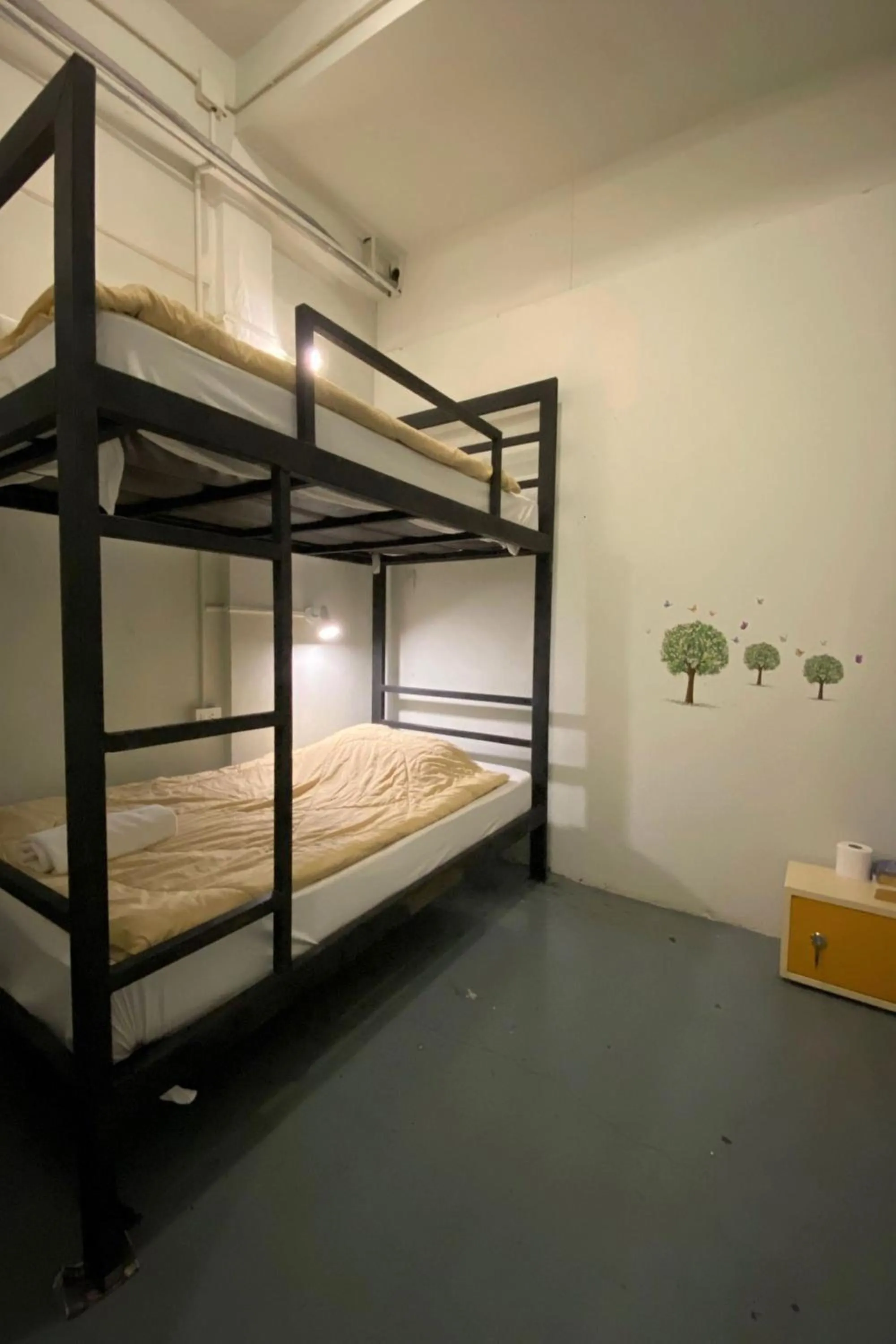 Bed in GOTUM Hostel 2 & Money Exchange