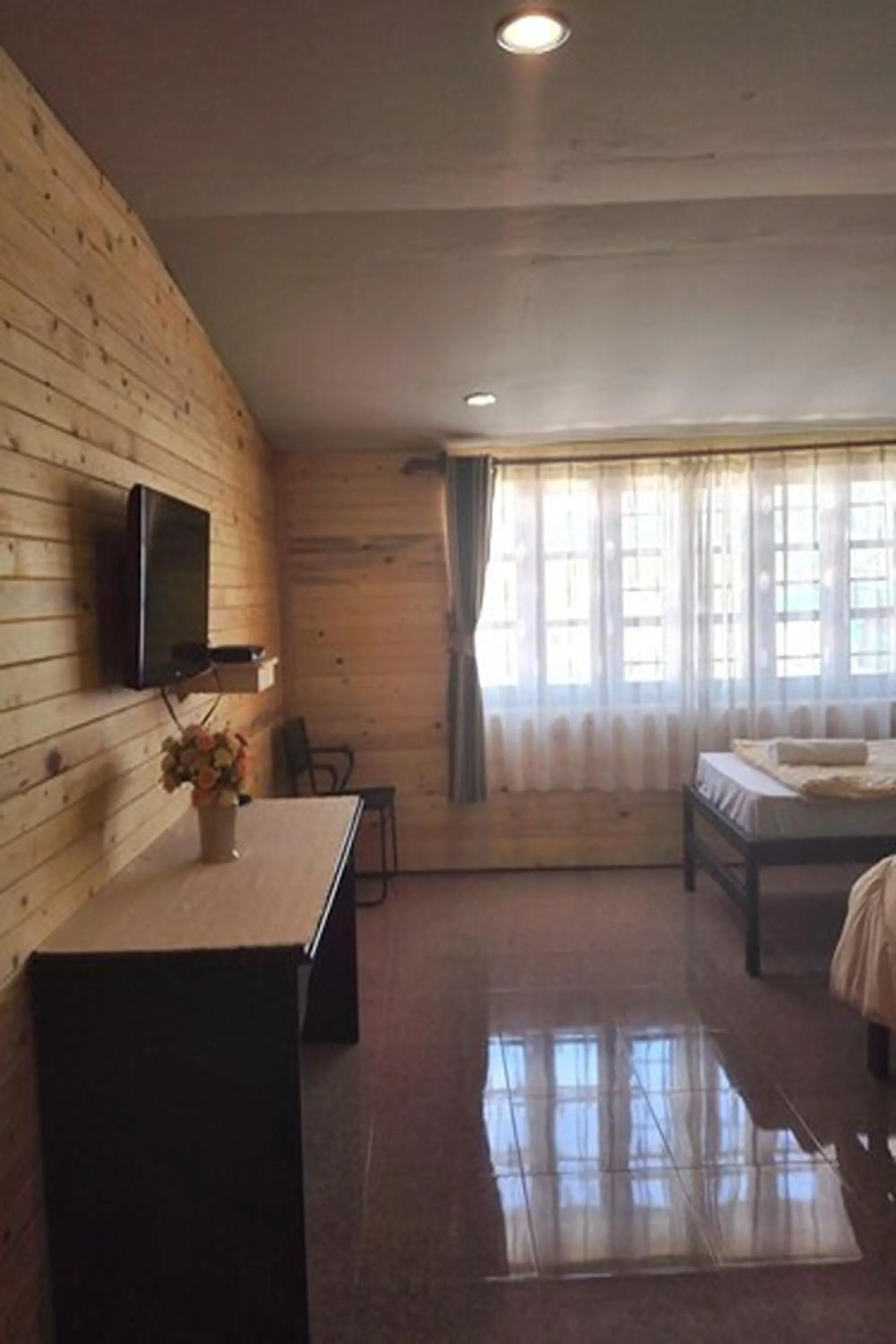 TV and multimedia in GOTUM Hostel 2 & Money Exchange