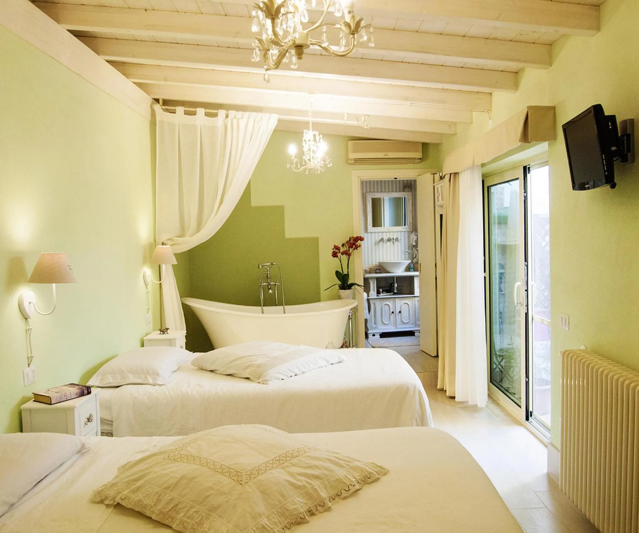 Bedroom in La Posadina House a Cagliari Locazioni turistiche brevi