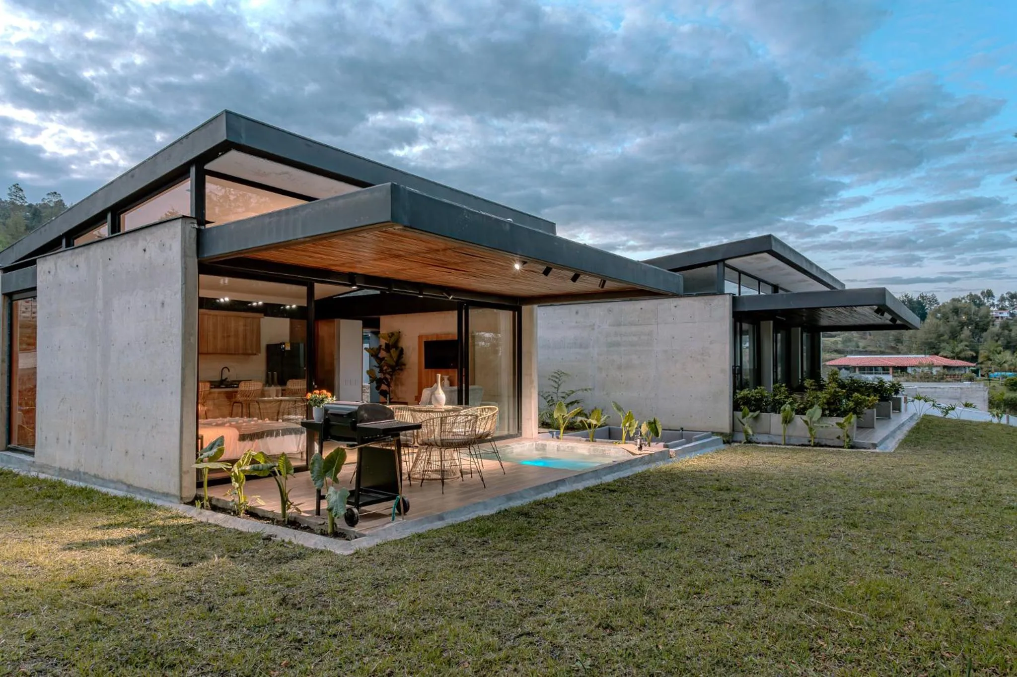 Property building in Soy Local Reserva Sajonia