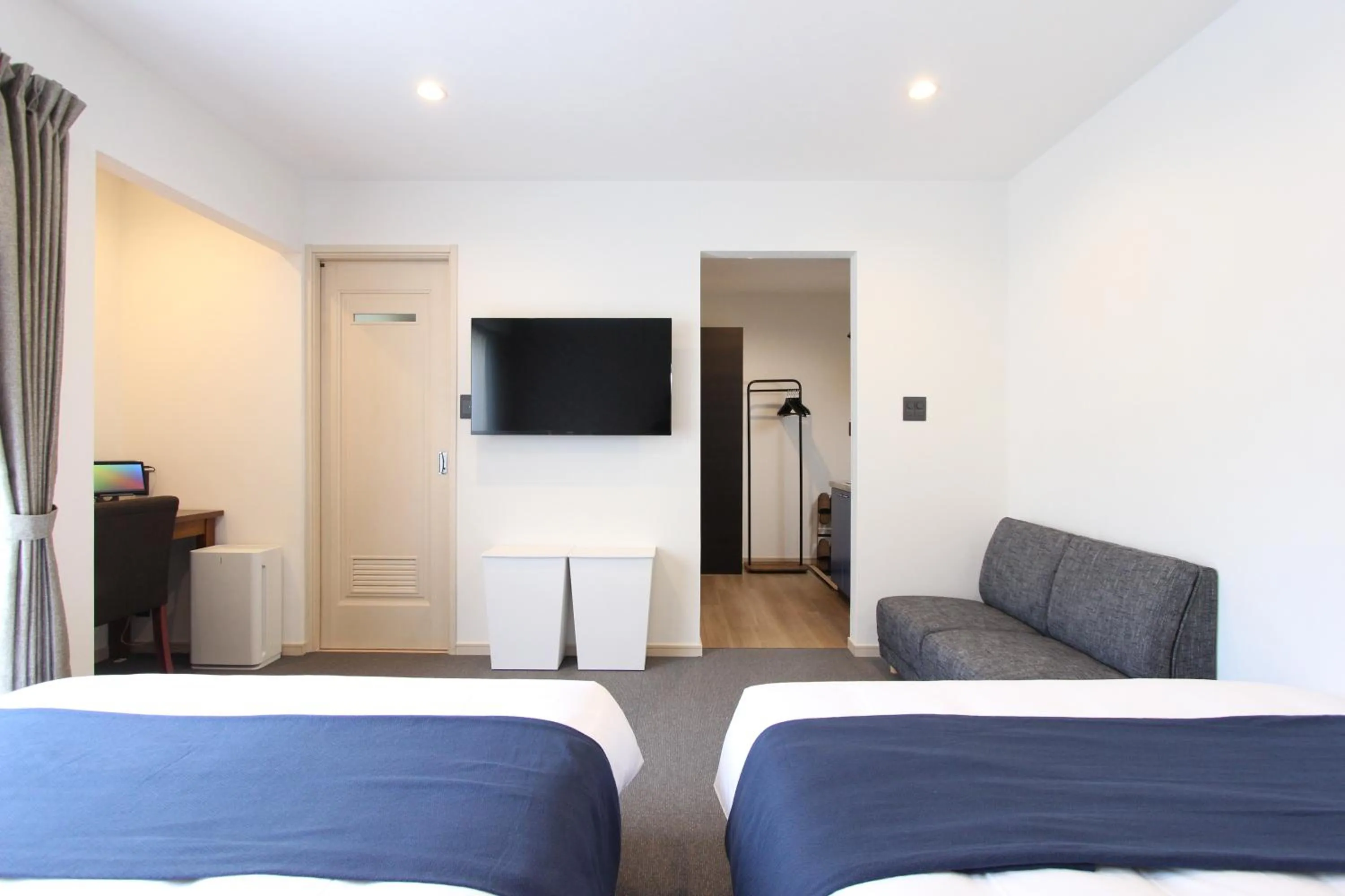 Photo of the whole room, Bed in Hotel SALIFORT HAKATA