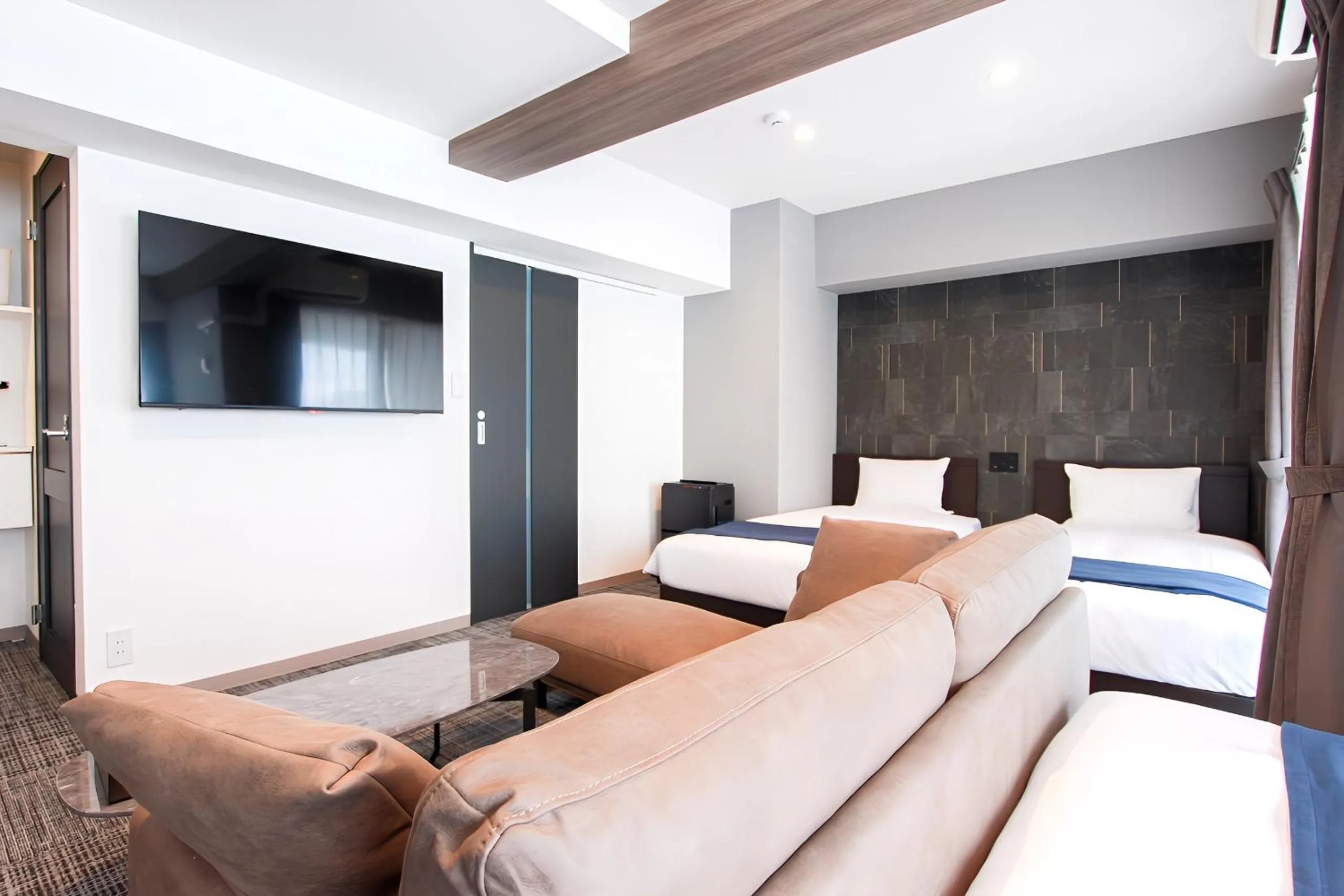 Photo of the whole room, Bed in 慶 -Kei- HOTEL AND APARTMENT