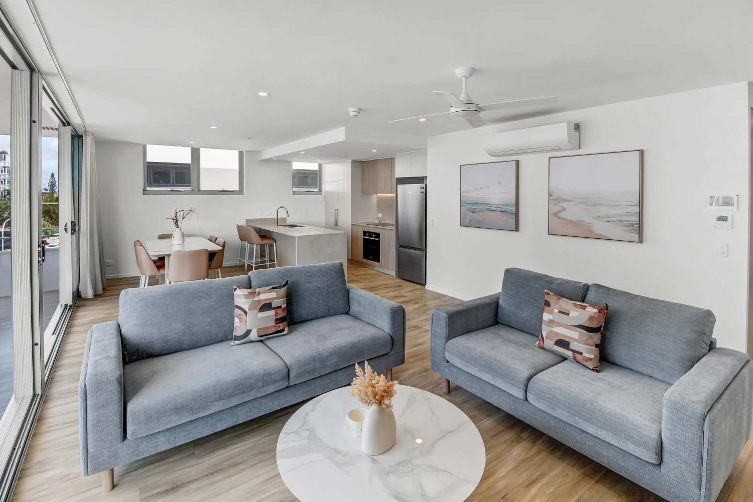 Living room in Lowanna Beach Resort Kawana