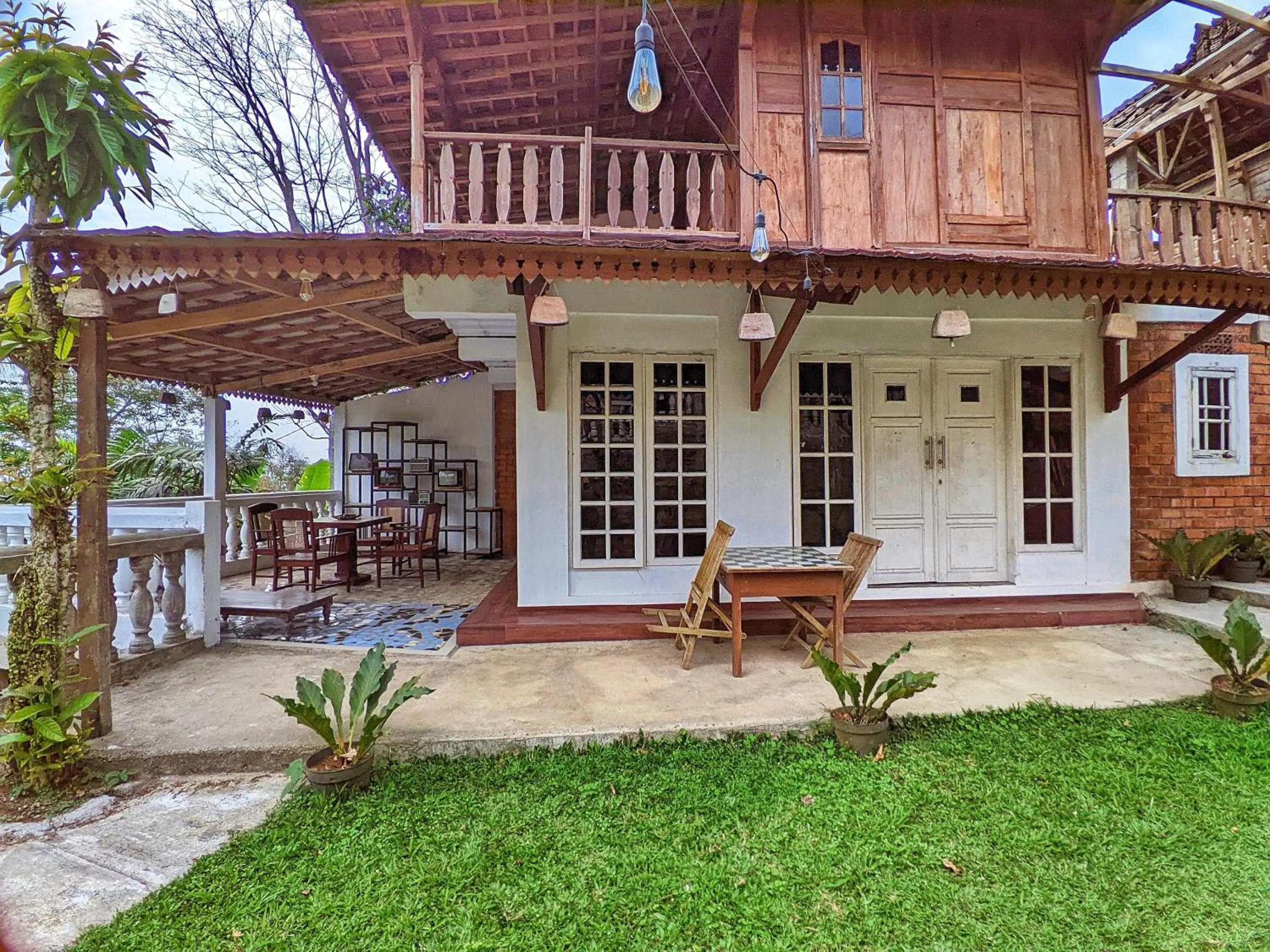 Property building in Omah Trasan Pangrango