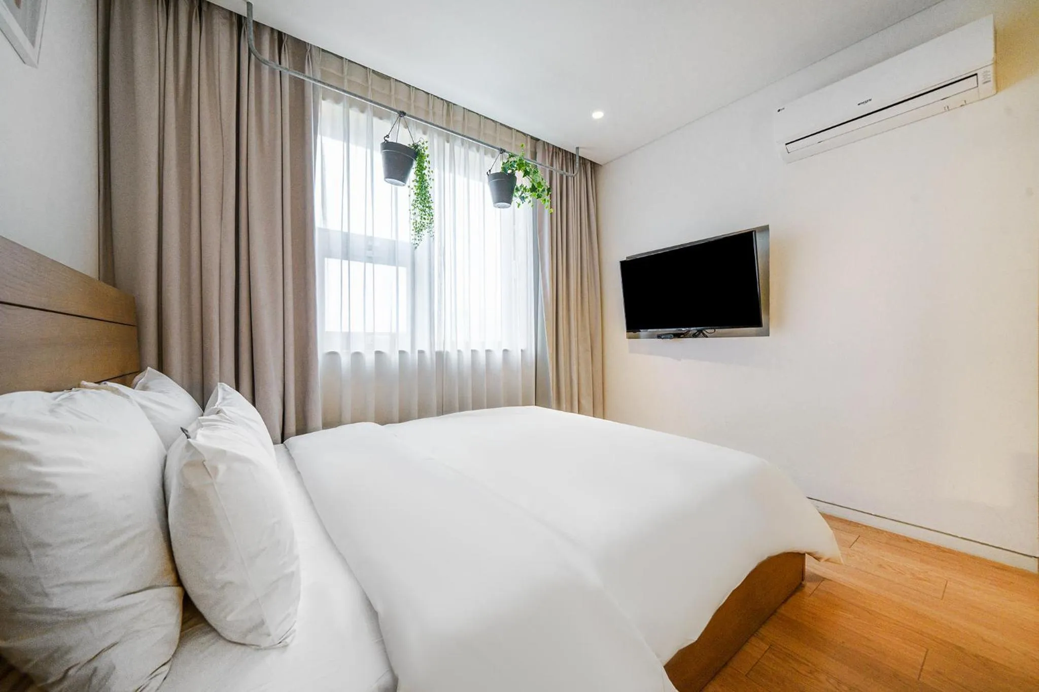 Bed in Chuncheon Hey Hotel