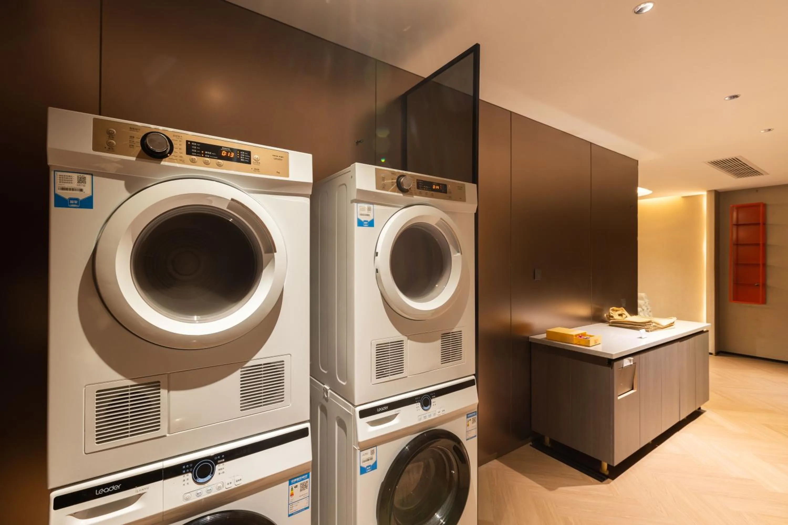 washing machine in Maison New Century Hotel Cixi Hangzhou Bay