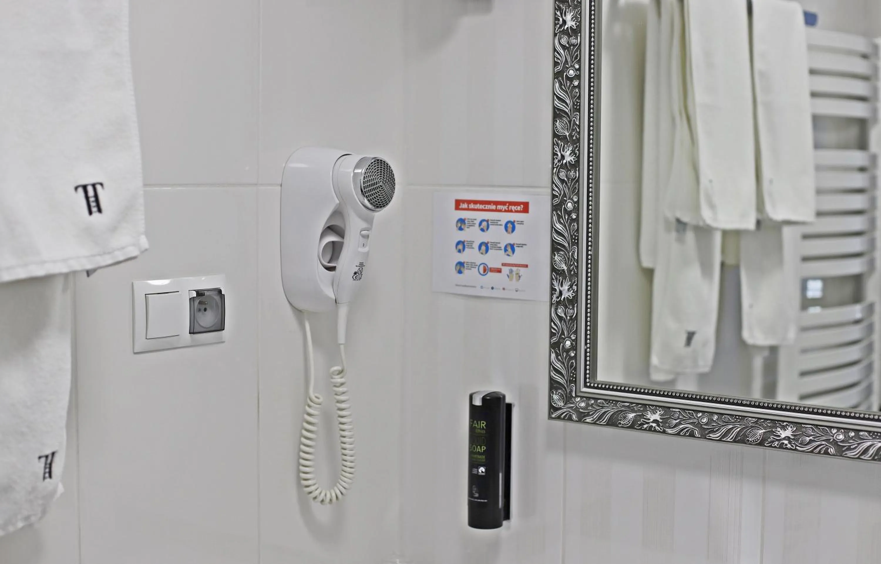 Property logo or sign in Hotel Toscania