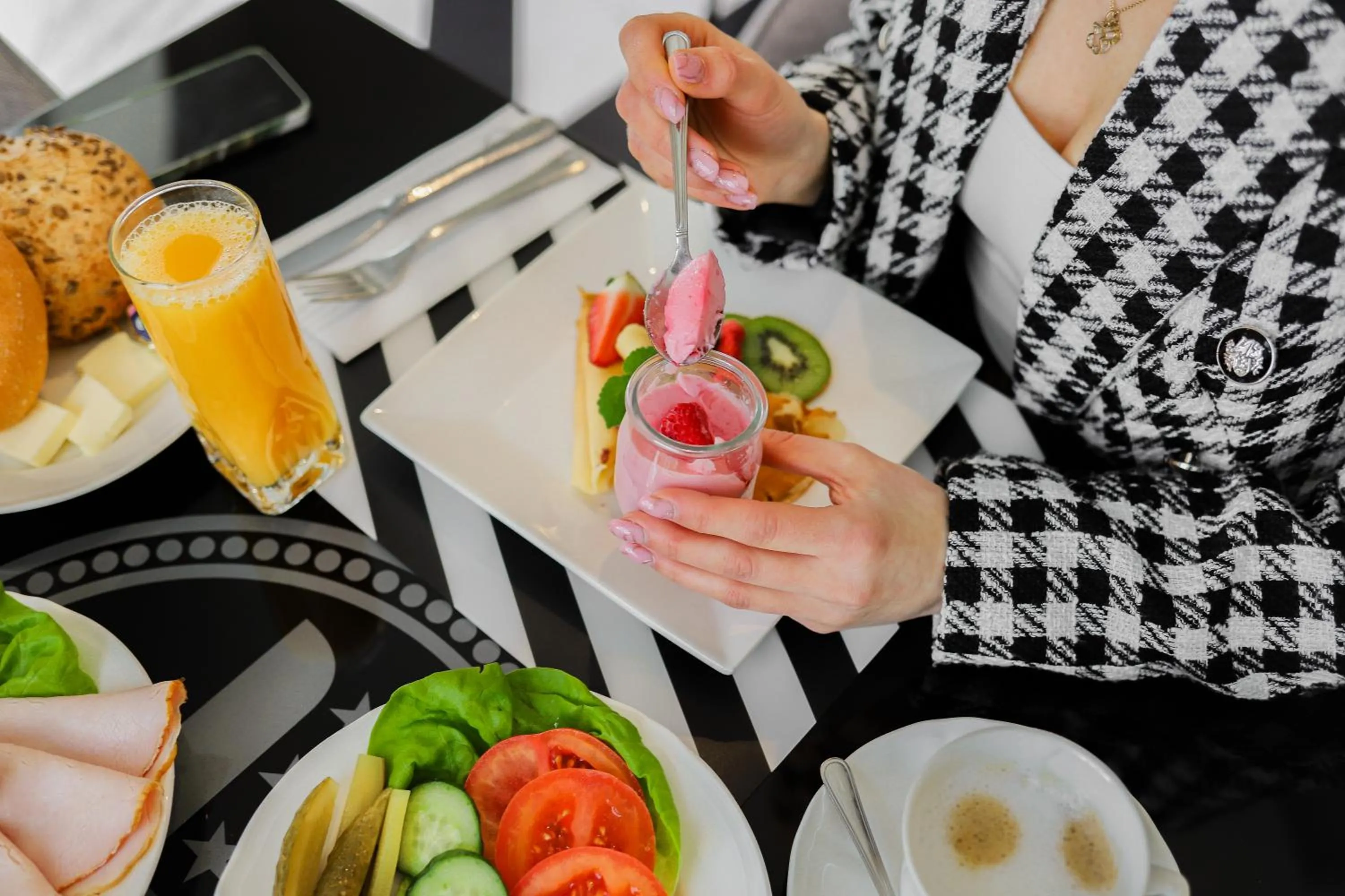 Breakfast in Hotel Toscania