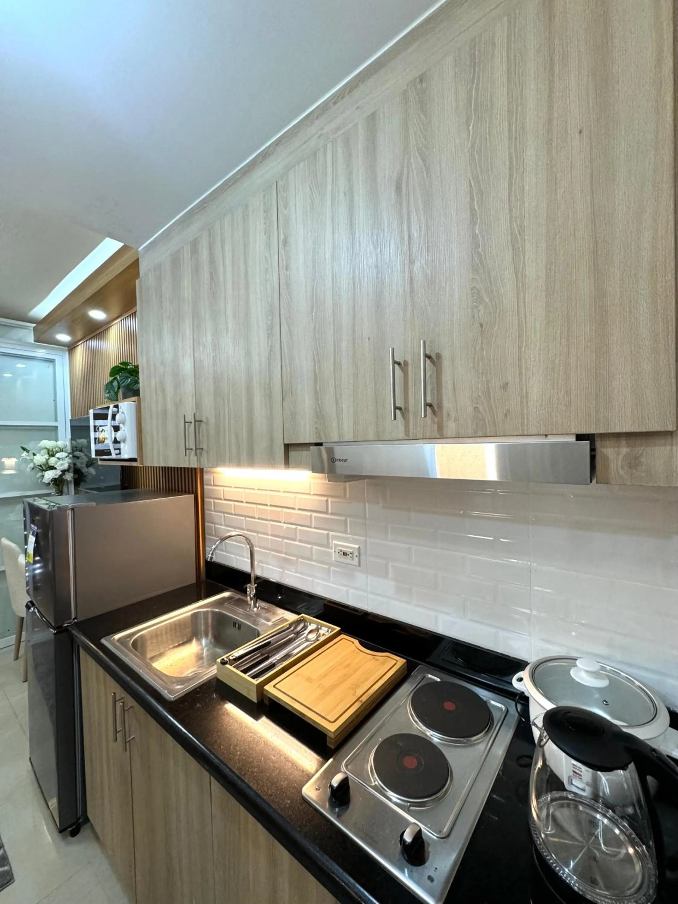 Katkat Shore 2 Staycation