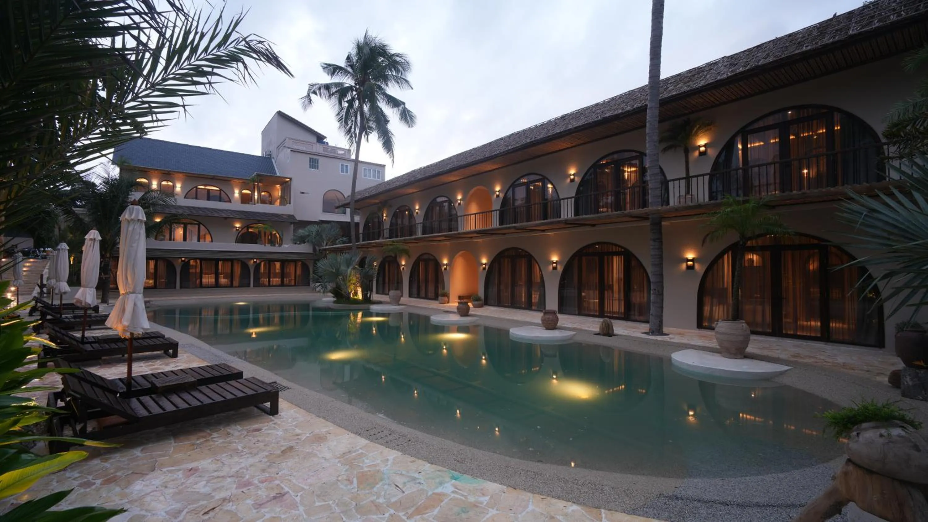 Pool view in De' Tuva Resort Mui Ne