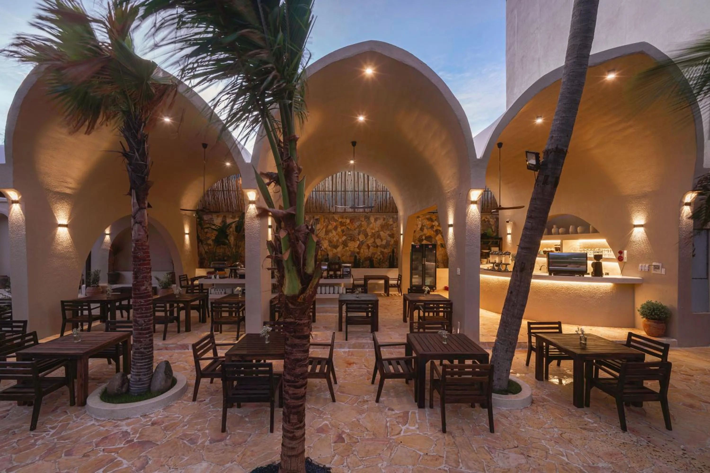 Restaurant/places to eat in De' Tuva Resort Mui Ne