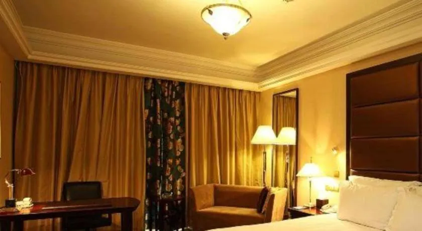 Bed in Sichuan Jinjiang Hotel