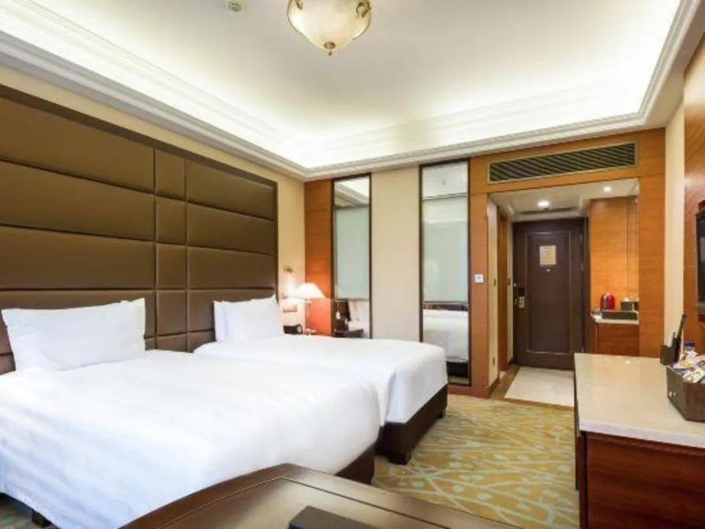 Bed in Sichuan Jinjiang Hotel