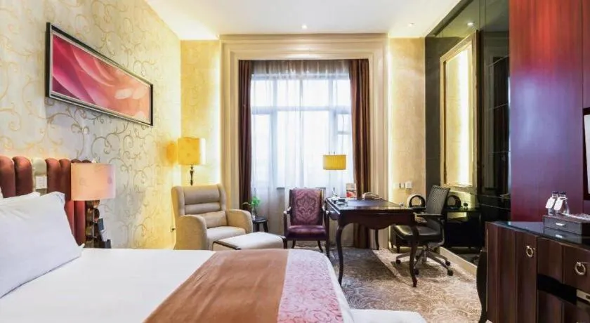 Bed in Sichuan Jinjiang Hotel