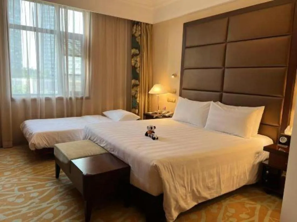 Bed in Sichuan Jinjiang Hotel